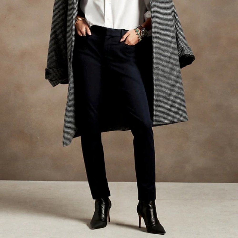 Banana Republic Petite Skinny Sloan Pant (2P, Navy)